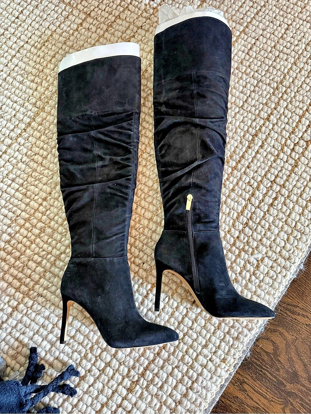 Vince Camuto KENTELLI Black Over-the-Knee Pointed-Toe Boots NEW